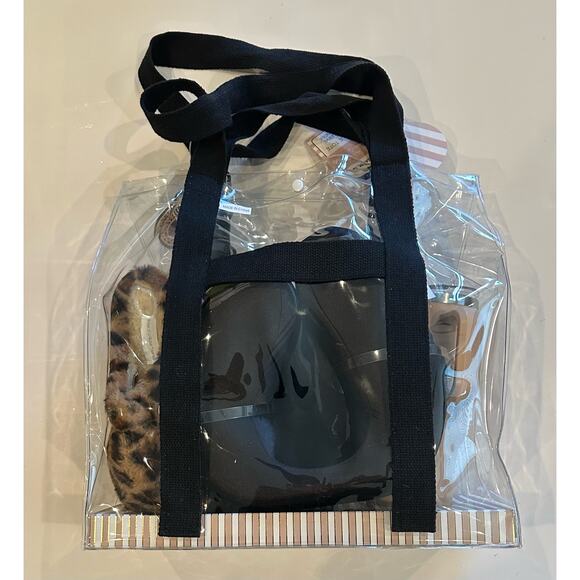 New Wondering Moon Ladies 6 pcs Travel Bag Set, Neck pillow, cup, slippers etc - Picture 5 of 10